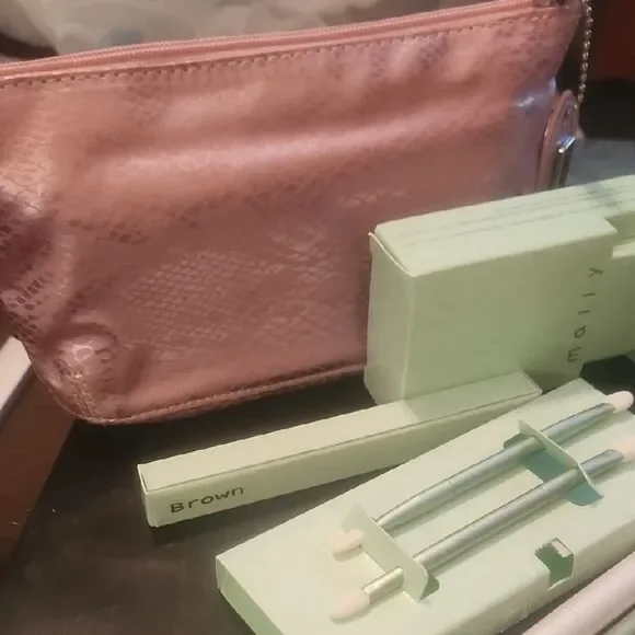 Mally Eye Makeup With Bag